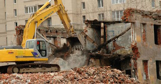 Демонтаж фасада в железнодорожном: цены за м2 от 366 рублей | Сварной-Жлз