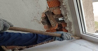 Демонтаж оконных откосов по выгодной цене от 523 руб. в железнодорожном - Сварной-Жлз